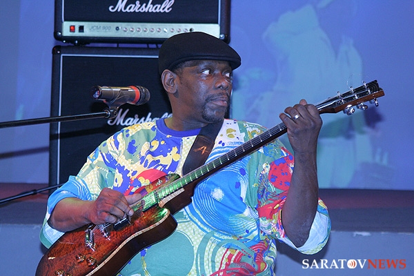 Счастливчик Lucky Peterson Счастливчик Lucky Peterson
