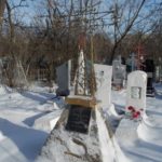 Святые на саратовских кладбищах