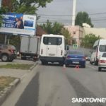 Маршрутка столкнулась с иномаркой на Емлютина в Саратове