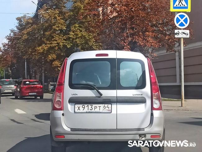 ДТП у стадиона «Локомотив» в Саратове парализовало Аткарскую ДТП у стадиона «Локомотив» в Саратове парализовало Аткарскую