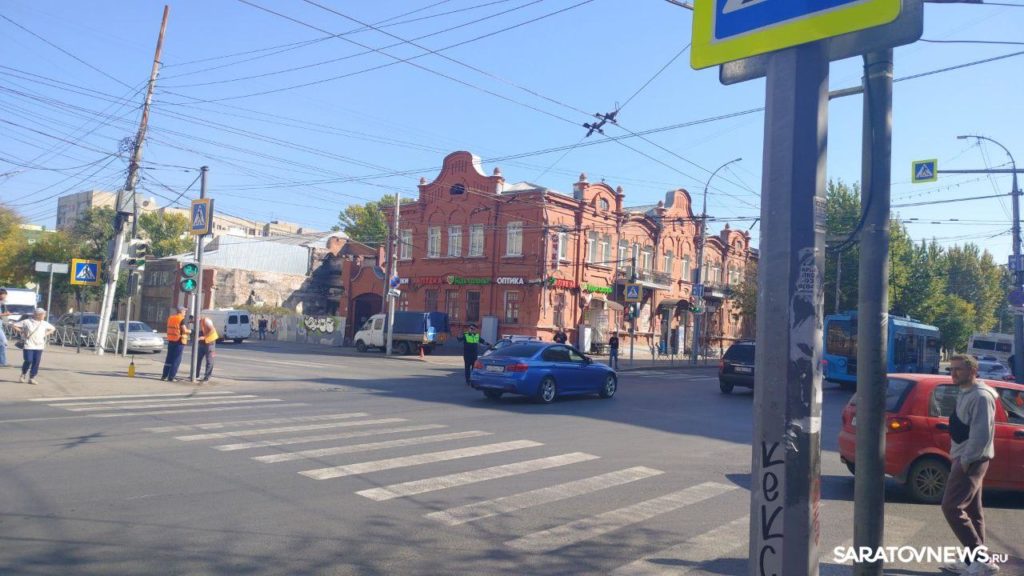 Транспортный коллапс на Московской в Саратове: не ходят четыре троллейбусных маршрута Транспортный коллапс на Московской в Саратове: не ходят четыре троллейбусных маршрута