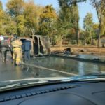 У Cтудгородка в Саратове перевернулся и загорелся «УАЗ»: водитель не выжил
