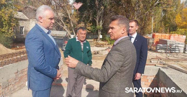 Алексей Антонов обсудил с депутатами из Красного Кута и Новоузенска стратегию их работы и реализацию Народной программы «Единой России» Алексей Антонов обсудил с депутатами из Красного Кута и Новоузенска стратегию их работы и реализацию Народной программы «Единой России»
