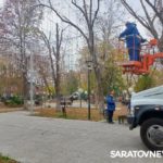 Саратов уже начали украшать к Новому году