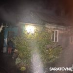 В Вольске пожарные вывели их из задымленной квартиры четверых пенсионеров В Вольске пожарные вывели их из задымленной квартиры четверых пенсионеров