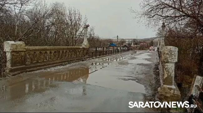 Старинный мост в селе Поповка признан памятником Старинный мост в селе Поповка признан памятником