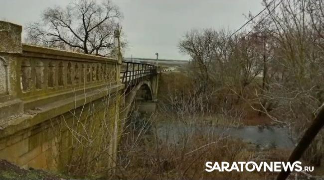 Старинный мост в селе Поповка признан памятником Старинный мост в селе Поповка признан памятником