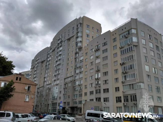 В Саратове пожарные спасли собаку из задымленной квартиры В Саратове пожарные спасли собаку из задымленной квартиры
