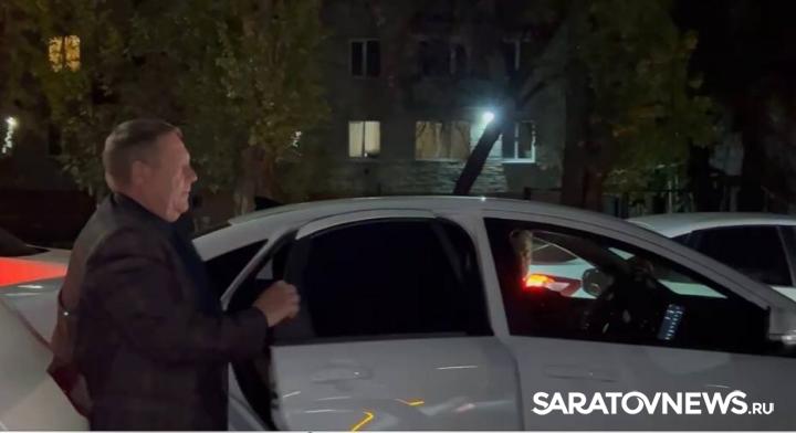 Николай Панков пересел на отечественный автомобиль «Лада» Николай Панков пересел на отечественный автомобиль «Лада»