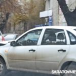 Тройное ДТП затрудняет движение транспорта в Кировском районе Саратова