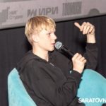Смотреть, нельзя не смотреть