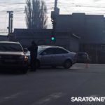 «Американец» столкнулся с «китайцем» на Чернышевского в Саратове