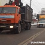 У ТЦ «Город» в Саратове «Лада» врезалась в маршрутку