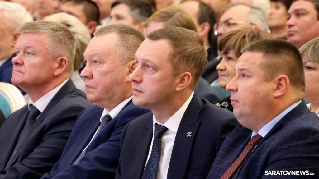 С днем работника сельского хозяйства и перерабатывающей промышленности