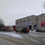 В Энгельсе в круглосуточном режиме продолжается борьба с последствиями ледяного дождя и снега