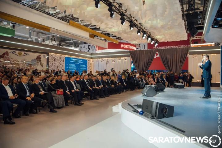 Евгений Миронов: «Москва саратовцев не ломает!» Евгений Миронов: «Москва саратовцев не ломает!»