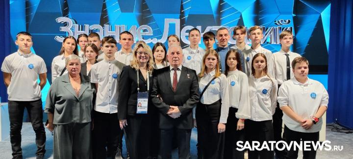 Посетители саратовского стенда смогли совершить «путешествие в космос» Посетители саратовского стенда смогли совершить «путешествие в космос»