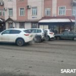 ДТП возле цирка затруднило движение в центре Саратова