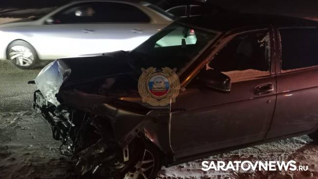 Двое пострадали в ДТП на дороге между Солнечным и Юбилейным в Саратове Двое пострадали в ДТП на дороге между Солнечным и Юбилейным в Саратове