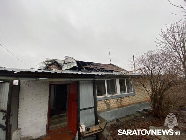 Из-за неисправного газового оборудования в саратовском селе горел дом Из-за неисправного газового оборудования в саратовском селе горел дом