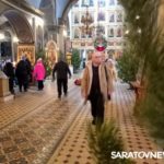 Саратовцы празднуют рождественский Сочельник Саратовцы празднуют рождественский Сочельник
