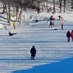 В Старый Новый год к саратовцам на Кумысной поляне вышел Дед Мороз В Старый Новый год к саратовцам на Кумысной поляне вышел Дед Мороз