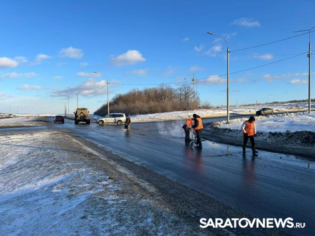 По поручению главы города Лады Мокроусовой в Саратове продолжаются работы по текущему ремонту По поручению главы города Лады Мокроусовой в Саратове продолжаются работы по текущему ремонту