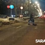 На Тархова в Саратове «ГАЗель» сбила женщину На Тархова в Саратове «ГАЗель» сбила женщину