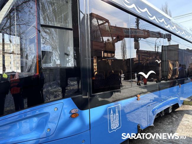 В Саратов привезли первый скоростной трамвай «Богатырь» В Саратов привезли первый скоростной трамвай «Богатырь»