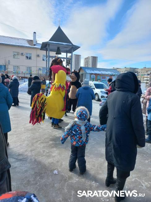 В Солнечном микрорайоне Саратова уже начали праздновать Масленицу В Солнечном микрорайоне Саратова уже начали праздновать Масленицу