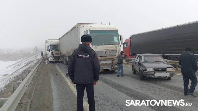 В массовые ДТП в Гагаринском районе попали более 20 авто В массовые ДТП в Гагаринском районе попали более 20 авто