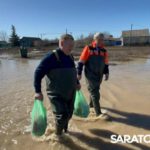 Николай Панков встретился с жителями домов, отрезанных паводком