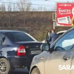 На Шехурдина в Саратове фура притерлась к иномарке