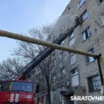 На Соколовогорской горит общежитие: эвакуировано 30 взрослых и 10 детей На Соколовогорской горит общежитие: эвакуировано 30 взрослых и 10 детей
