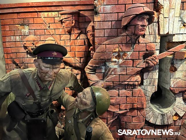 В Саратов прибыл «Поезд Победы» — первая в мире иммерсивная инсталляция, размещенная в движущемся составе поезда! В Саратов прибыл «Поезд Победы» — первая в мире иммерсивная инсталляция, размещенная в движущемся составе поезда!