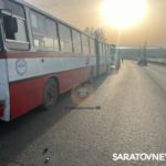 Пассажир «девятки» погиб в ДТП с дачным автобусом и «Грантой» в Саратове Пассажир «девятки» погиб в ДТП с дачным автобусом и «Грантой» в Саратове
