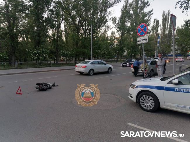 Велосипедист попал в больницу после ДТП на 3-й Дачной в Саратове Велосипедист попал в больницу после ДТП на 3-й Дачной в Саратове