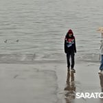 Дождь в Саратове не спугнул съемки сериала «Комбинация» Дождь в Саратове не спугнул съемки сериала «Комбинация»