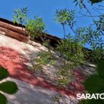 Часть дома обвалилась в Заводском районе Саратова Часть дома обвалилась в Заводском районе Саратова