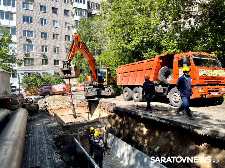 Энергетики реконструируют в этом году более 7 км теплосетей в Саратове Энергетики реконструируют в этом году более 7 км теплосетей в Саратове