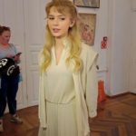 Актриса, играющая Алену Апину в сериале, отметила день рождения в Саратове Актриса, играющая Алену Апину в сериале, отметила день рождения в Саратове