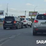 Mercedes влетел в Hyundai на улице Аэропорт в Саратове