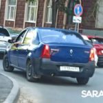 Две иномарки парализовали движение на Хользунова в Саратове