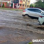 В Энгельсе затопило несколько перекрестков