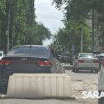 Из-за ДТП перед путепроводом в Заводском районе Саратова образовалась пробка Из-за ДТП перед путепроводом в Заводском районе Саратова образовалась пробка