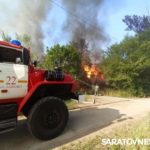 В Балакове за вечер сгорели три двухэтажные «расселёнки» В Балакове за вечер сгорели три двухэтажные «расселёнки»