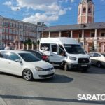 В Саратове междугородняя маршрутка столкнулась с автомобилем