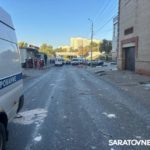 В Саратове беспилотники частично повредили высотку у моста
