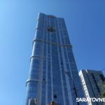 В районе саратовской высотки наблюдаются зеваки В районе саратовской высотки наблюдаются зеваки