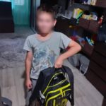 Николай Панков подарил школьникам рюкзаки и принадлежности для учебы и творчества